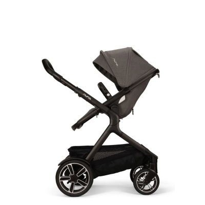 Poussette demi next thunder