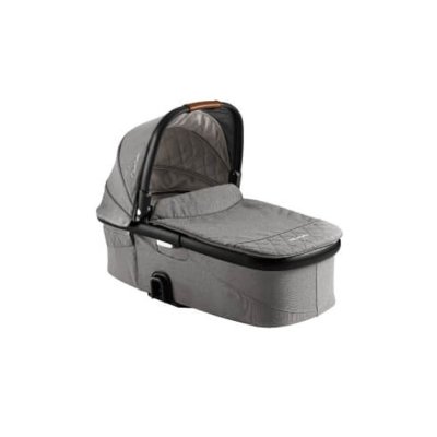 Coque Ou Nacelle Quelle Est La Meilleure Protection Pour Bebe En Voiture