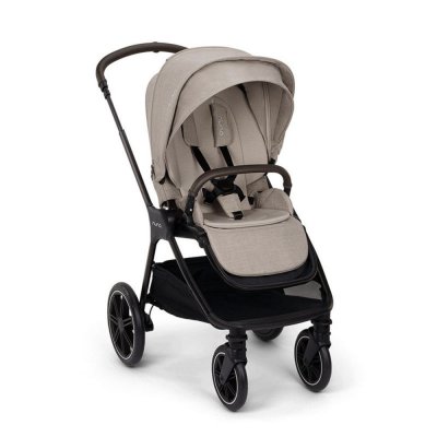 Poussette trio triv lx + siège auto pipa urbn + nacelle lytl chateau