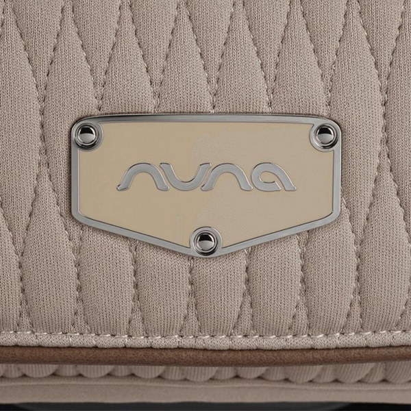 Siège auto i-size arra flex cosmopolitan - edition spéciale Nuna