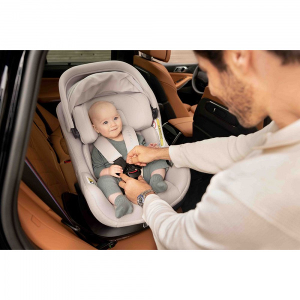 Siège-auto i-size pivotant pruu aire biscotti Nuna