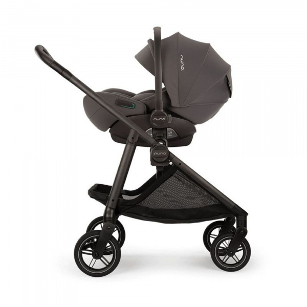 Poussette swiv thunder Nuna