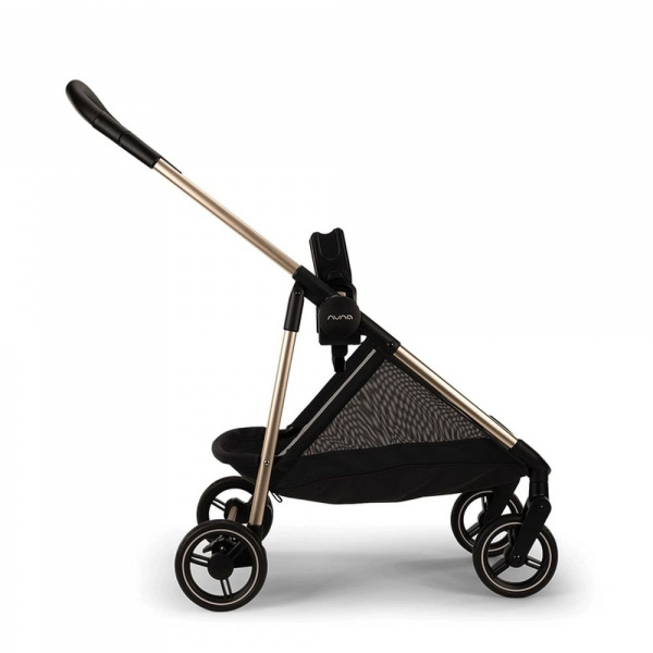 Poussette ixxa next riveted Nuna