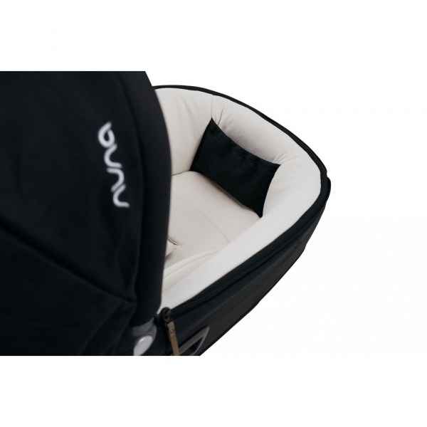 Poussette duo swiv caviar + nacelle cari next caviar Nuna