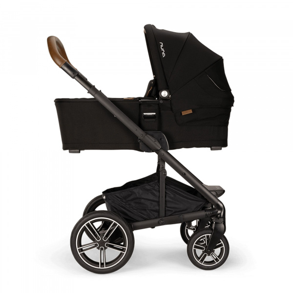 Poussette trio mixx next + siège auto arra flex + nacelle mixx next thunder Nuna