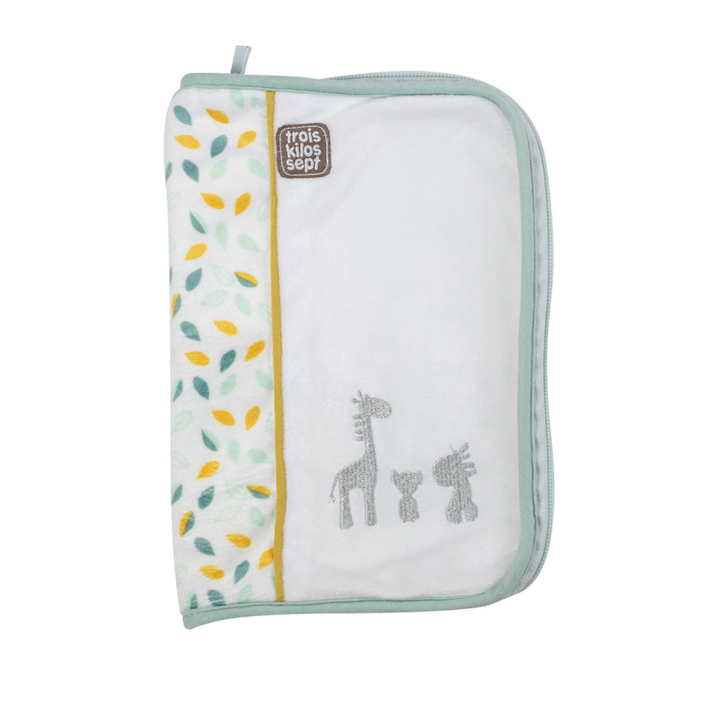 Protege Carnet De Sante Bebe Kolala Et Sa Tribu De Trois Kilos Sept Sur Allobebe Protege Carnet De Sante Bebe Kolala Et Sa Tribu De Trois Kilos Sept Sur Allobebe