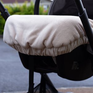 Couverture double usage cosy et porte-bébé Trois kilos sept