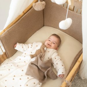 Tour de lit bébé ours bjorn Trois kilos sept