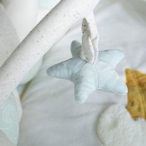 Tapis d'éveil avec arches Trois kilos sept