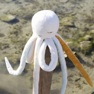 Grande peluche poulpie - au large de nova Trois kilos sept