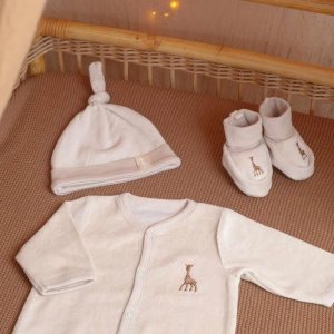 Ensemble naissance 3 pièces 1 mois - sophie la girafe Trois kilos sept