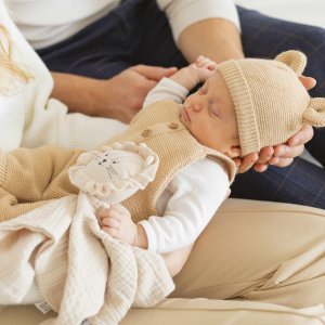 Bonnet bébé maille caramel naissance Trois kilos sept
