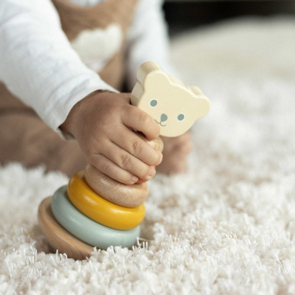 Pyramide empilable en bois fsc Trois kilos sept