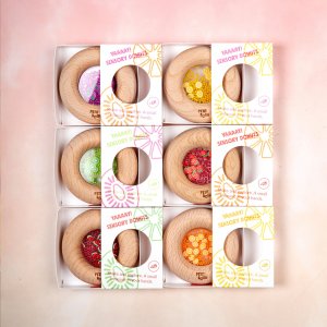 Hochet sensoriel bébé donut en bois kiwis Petit boum