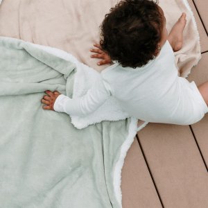 Couverture noisette/écru - 75x100cm - bi matière Babycalin