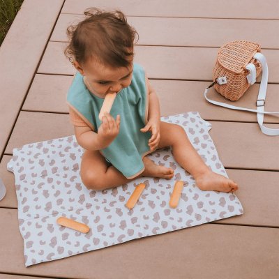 Lot de 2 bavoirs maternelle unis