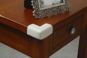 Lot de 4 petits coins en mousse antichoc gris clair Prince lionheart