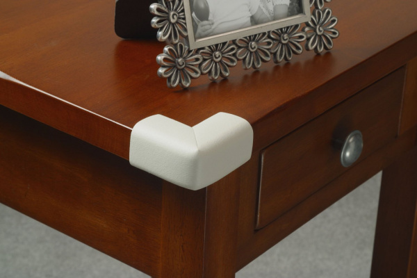 Lot de 4 petits coins en mousse antichoc gris clair Prince lionheart