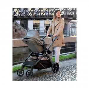 Pousette 4 roues ypsi mon amour Peg perego