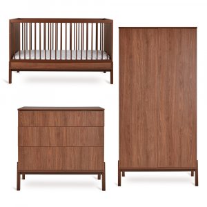Chambre trio lit bébé 70x140cm ashi chataignier+commode 3 tiroirs ashi chataignier avec plan à langer+armoire 2 portes ashi chataignier Quax