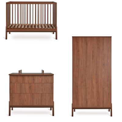 Chambre trio lit bébé 60x120 cm ashi chataignier+commode 3 tiroirs ashi chataignier avec plan à langer+armoire 2 portes ashi chataignier