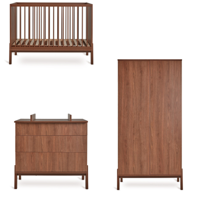 Chambre trio lit bébé 60x120 cm ashi chataignier+commode 3 tiroirs ashi chataignier avec plan à langer+armoire 2 portes ashi chataignier