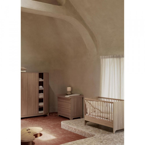 Chambre bébé trio tsugi lit 70 x 140 cm + commode + armoire xl honey ash Quax