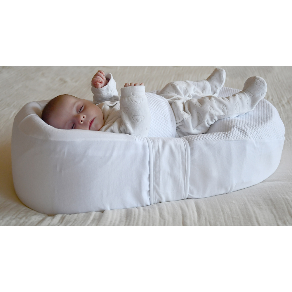 Nid Cocoonababy® + drap White de Red Castle, Cales-bébé : Aubert