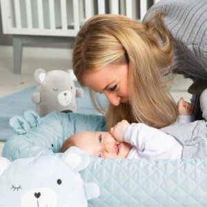 Réducteur de lit bébé ours benny bleu Roba