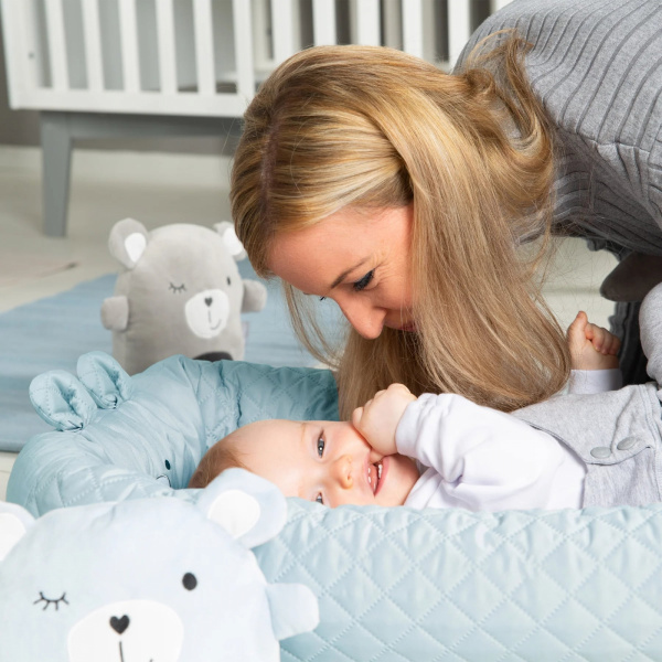 Réducteur de lit bébé ours benny bleu Roba