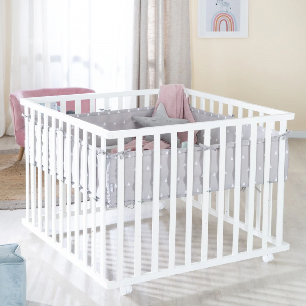 Parc bébé 100 x 100 cm blanc et tapis de parc indibear Roba