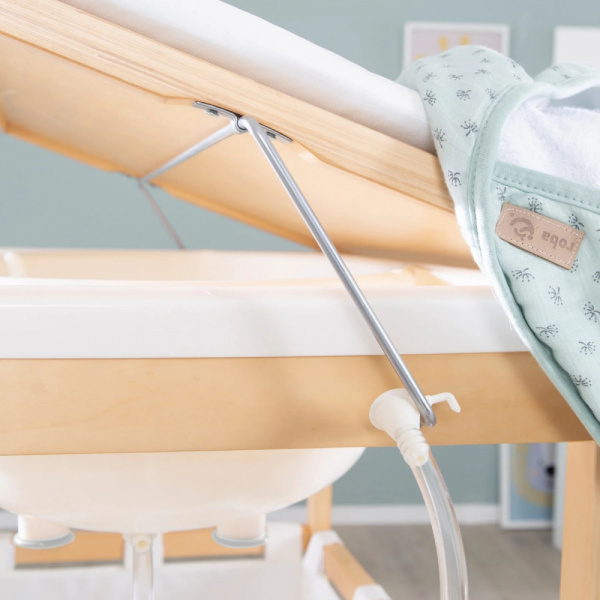 Table à langer pliable avec baignoire baby pool et matelas à langer blanc Roba