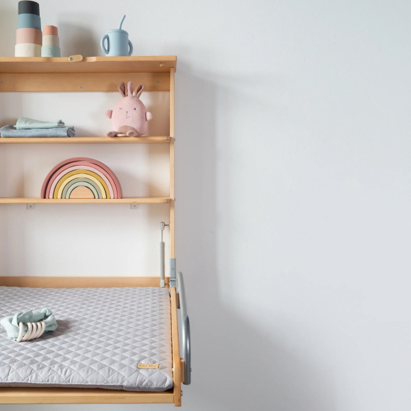 Table à langer murale avec matelas à langer taupe Roba