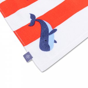 Serviette de plage coton 135 x 65 cm - baleine rouge Swim essentials