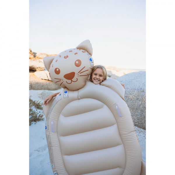 Matelas gonflable léopard Swim essentials
