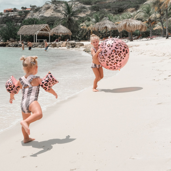 Ballon gonflable arroseur léopard Swim essentials