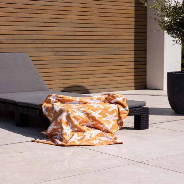 Serviette etoile de mer microfibre 135x65 cm Swim essentials