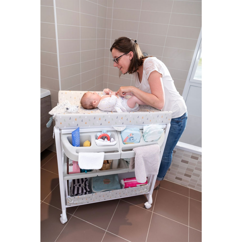 Table A Langer Avec Baignoire Dolphy Warm Grey De Safety 1st Sur Allobebe
