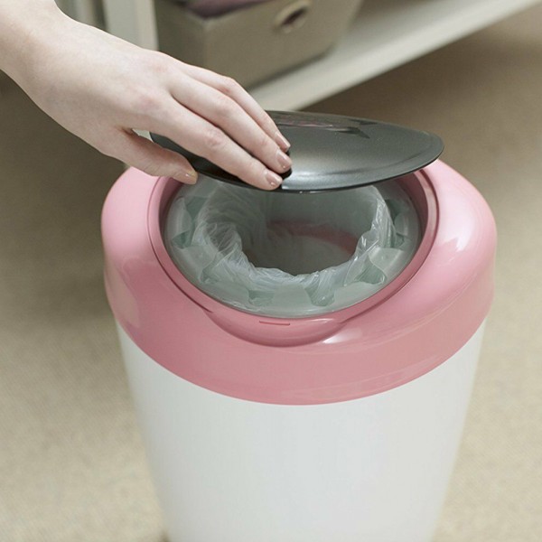 Poubelle à couches simplee rose de Sangenic sur allobébé