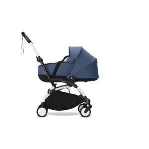 Poussette trio yoyo 3 - châssis blanc pack 6+ siège auto izi go modular x2 by besafe + nacelle bleu air france Stokke