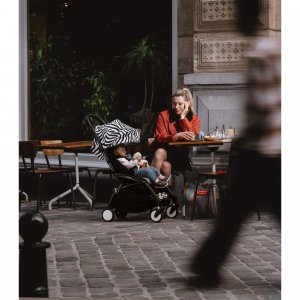 Poussette yoyo 3 châssis noir pack 6+ zebra - wild collection Stokke