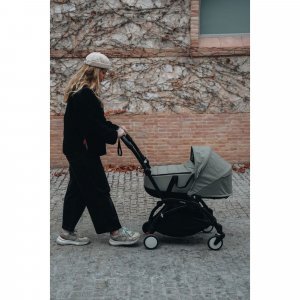 Poussette complète yoyo 3 châssis blanc pack 0+ et 6+ olive Stokke