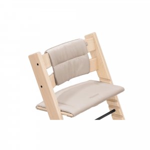 Pack chaise haute tripp trapp avec son baby set et son coussin naturel Stokke