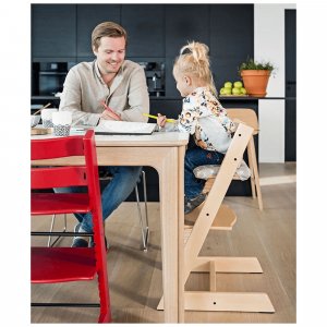 Pack chaise haute tripp trapp naturel et son baby set Stokke