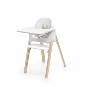 Chaise haute steps complète avec baby set et plateau blanc / natural Stokke