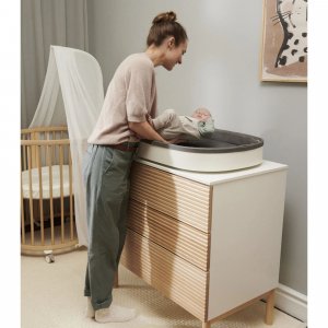 Chambre duo berceau sleepi gris + commode sleepi blanc Stokke