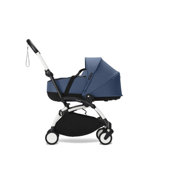 Poussette trio yoyo 3 - châssis blanc pack 6+ siège auto izi go modular x2 by besafe + nacelle bleu air france Stokke