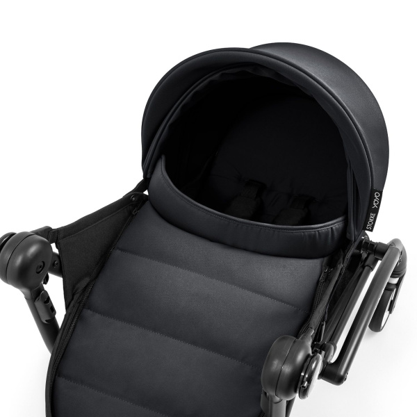 Poussette complète yoyo 5 avec pack nouveau-né black Stokke