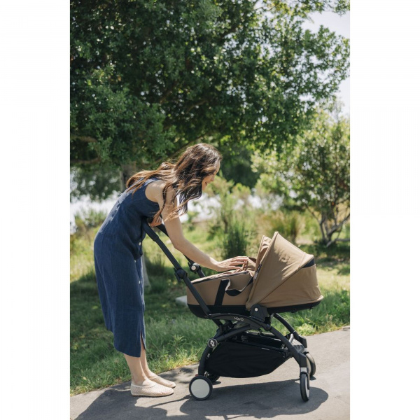 Poussette complète yoyo 3 châssis blanc pack 0+ et 6+ taupe Stokke