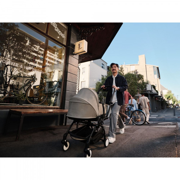 Poussette complète yoyo 3 châssis noir pack 0+ et 6+ stone Stokke